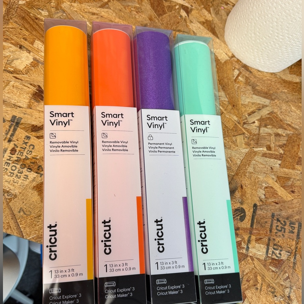 Cricut Smart Vinyl Bundle Set - Orange, Purple, Mint